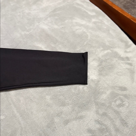 The North Face Black Lightweight Jacket - Picture 10 of 10